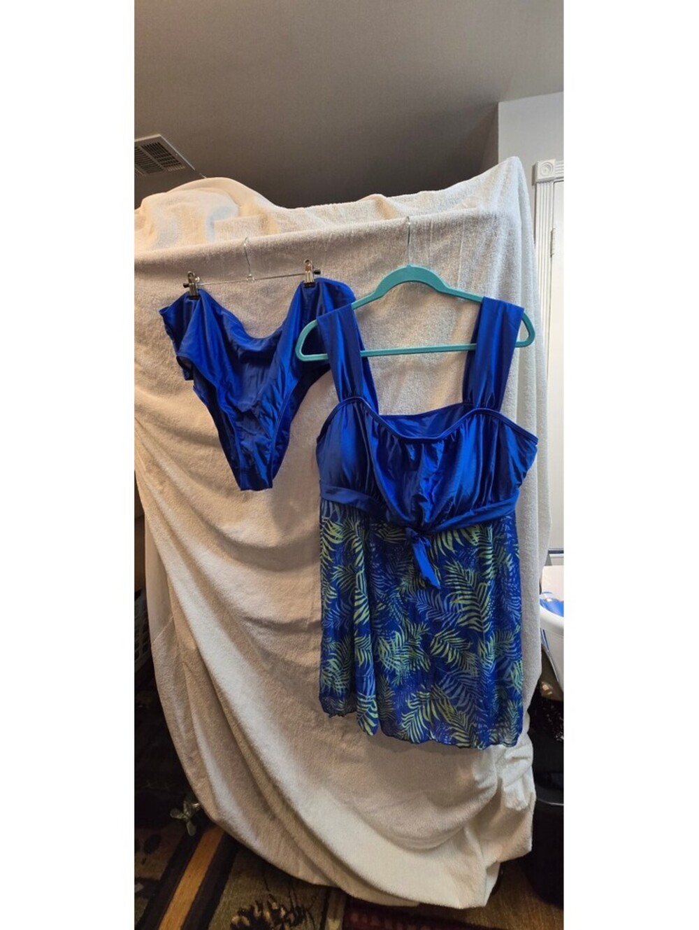 Shein Curve+ SZ 28 Blue Plus Size Two-Piece Swimwear Set with Leaf Print Skirt